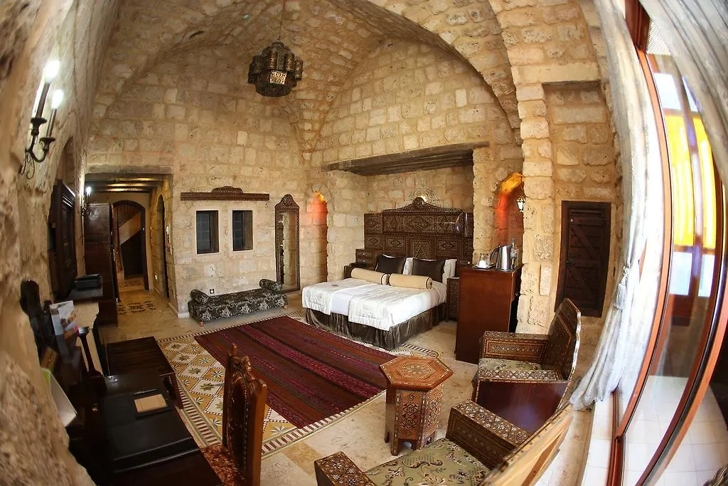 Assaha Hotel Beirut 5*,