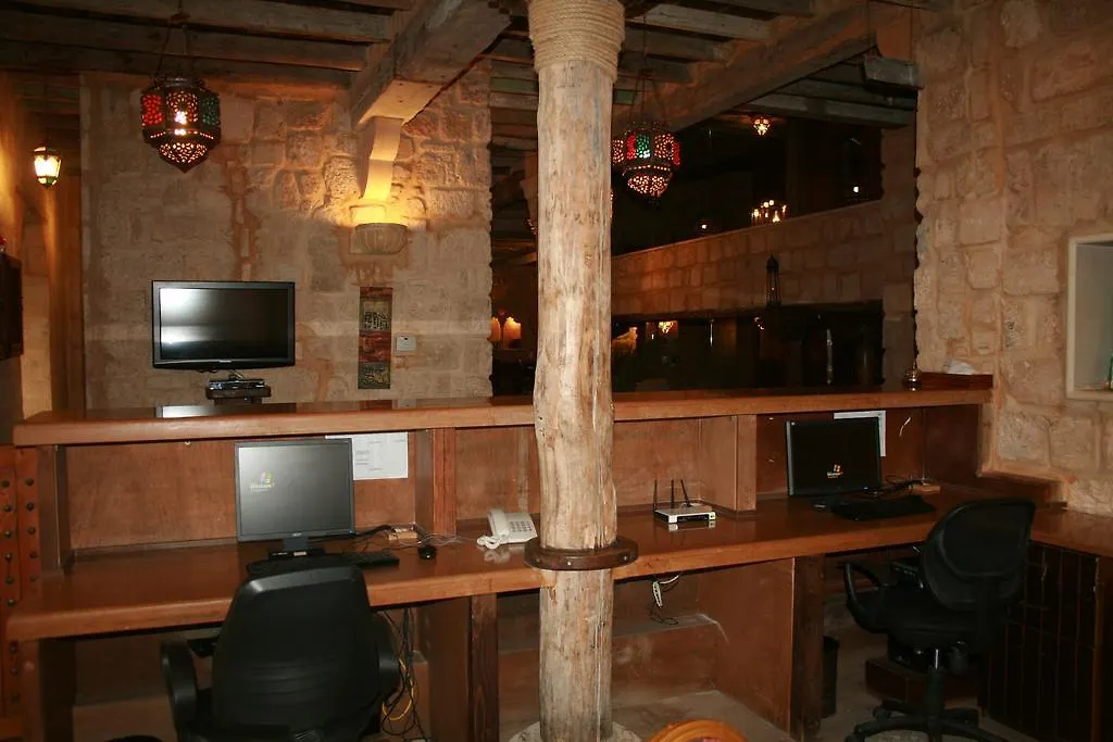 Assaha Hotel Beirut 5*,